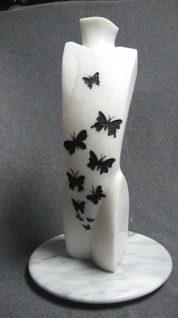 Girl in Love. Engraved Marble h. 40 cm. 2010 private collection.