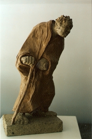 old man. paper mache h.25 cm