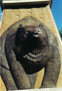 Revelstoke Bears. Concrete cast and fabricated.h.3 m. 2002.